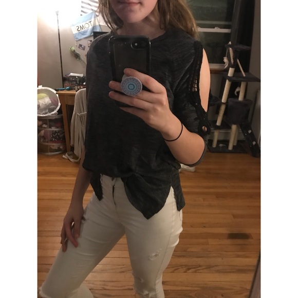 Blouse from T.J Maxx - Picture 2 of 7